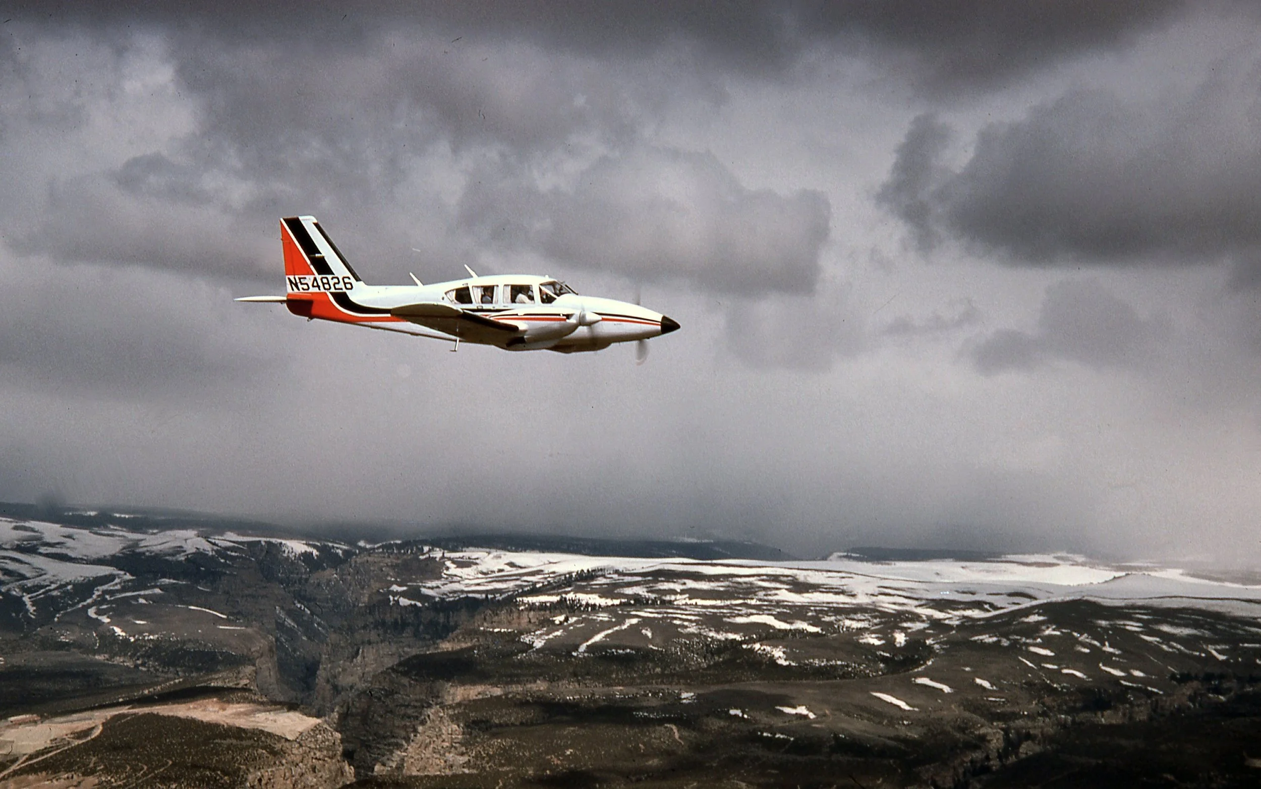 Aztec Family — Piper Aviation Museum